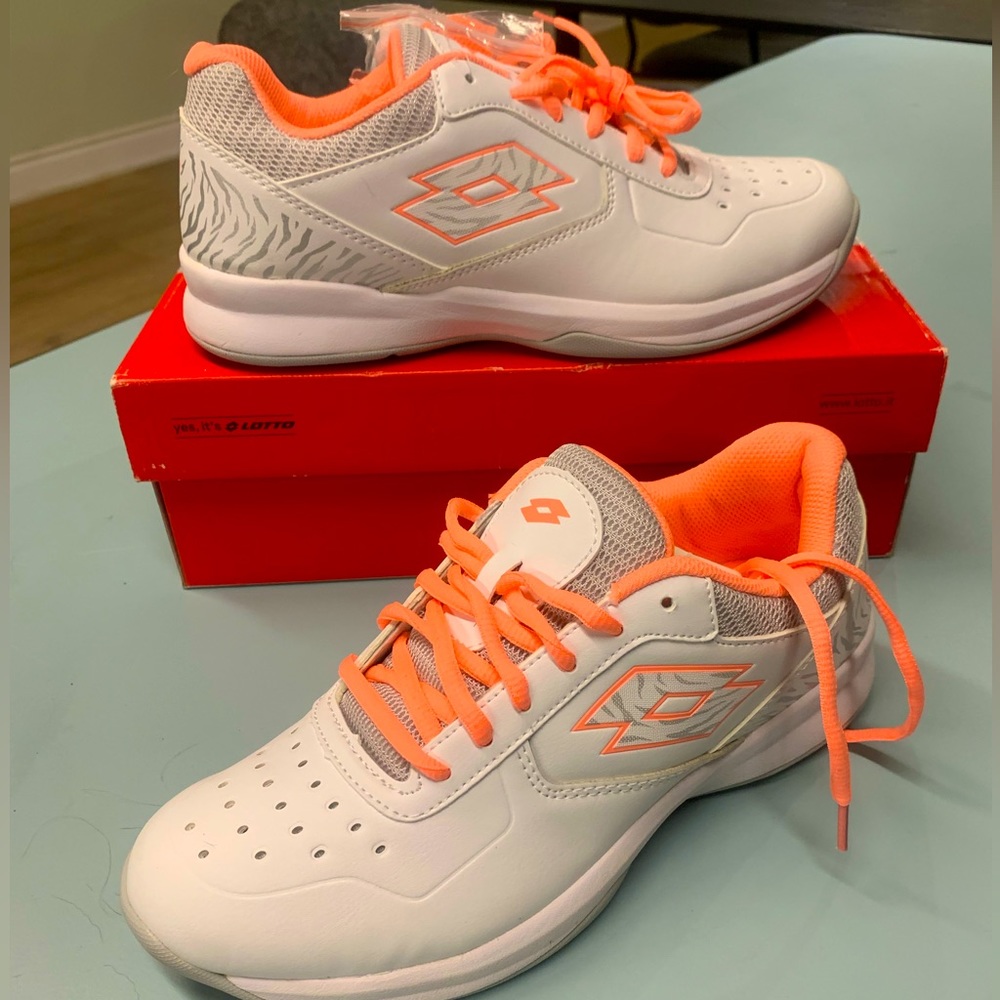 LOTTO Womens Tennis Shoes